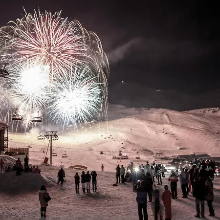 Roche Blanche - Location: Pour 2 Personnes Dans Le Centre
