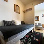 Apartment Roche Blanche - Location: Pour 2 Personnes Dans Le Centre